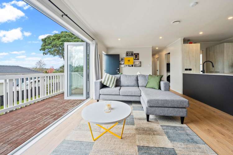 12 Arlette Place Massey_16