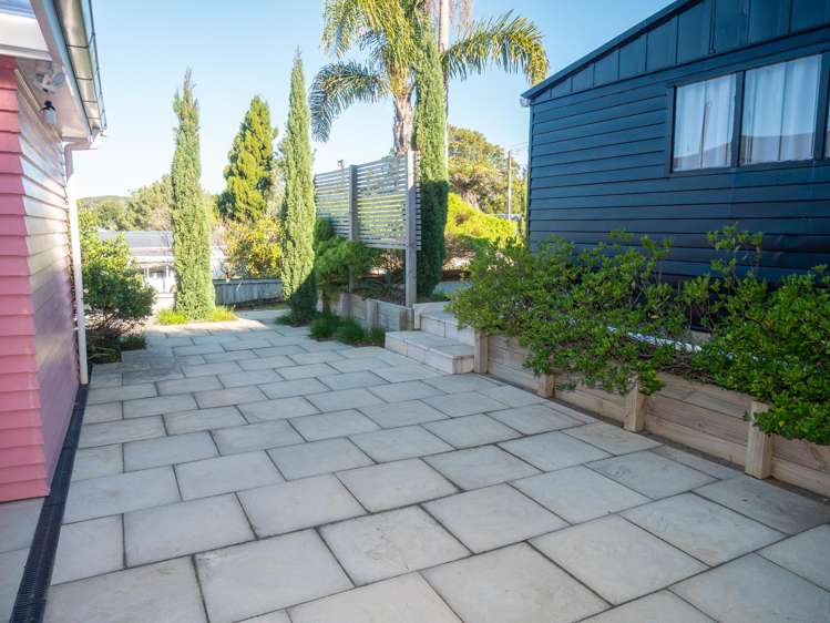 21 Grey Street East Mangonui_24
