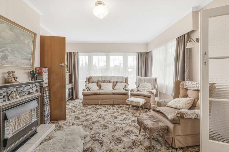 38 Southsea Crescent Silverdale_5