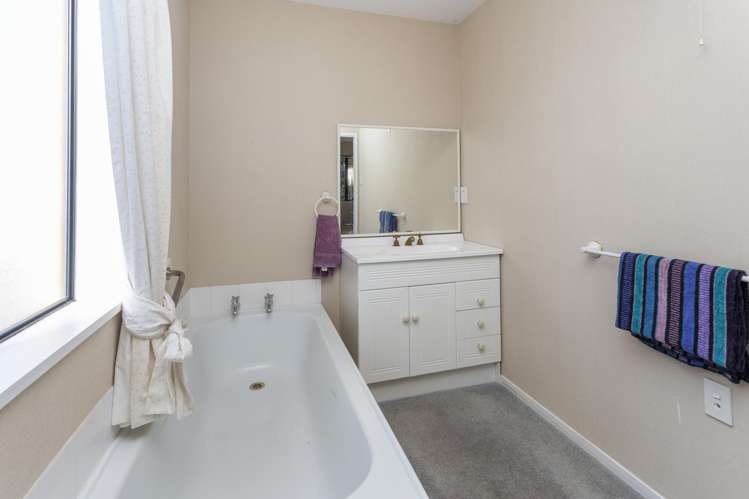 6 Glendevere Terrace Redcliffs_16