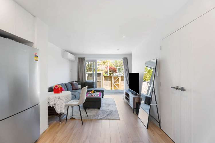 1B Sirius Place Botany Downs_2