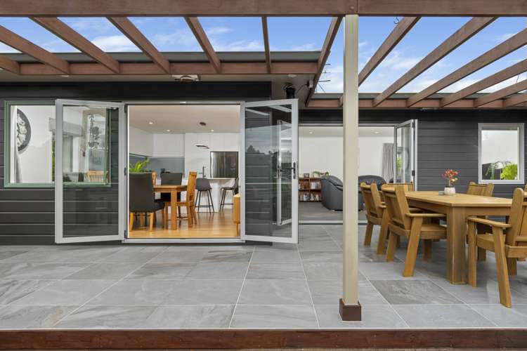 23 Landscape Road Otumoetai_13