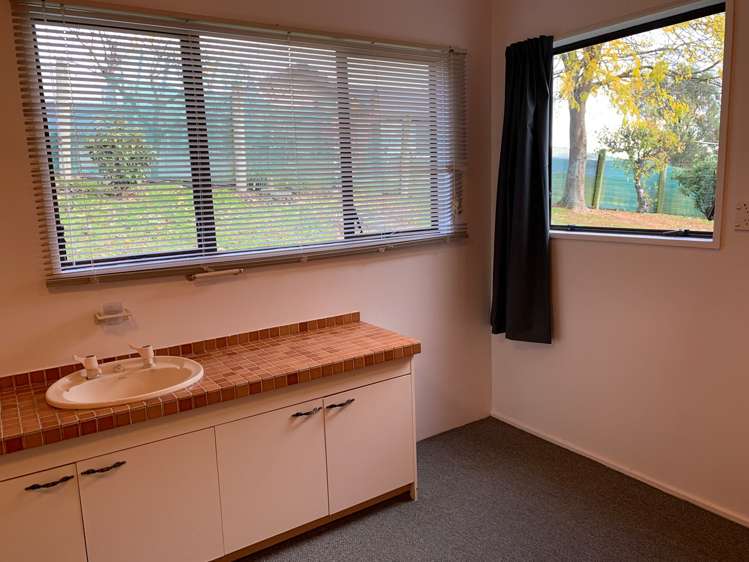 219 Main South Road East Taieri_6