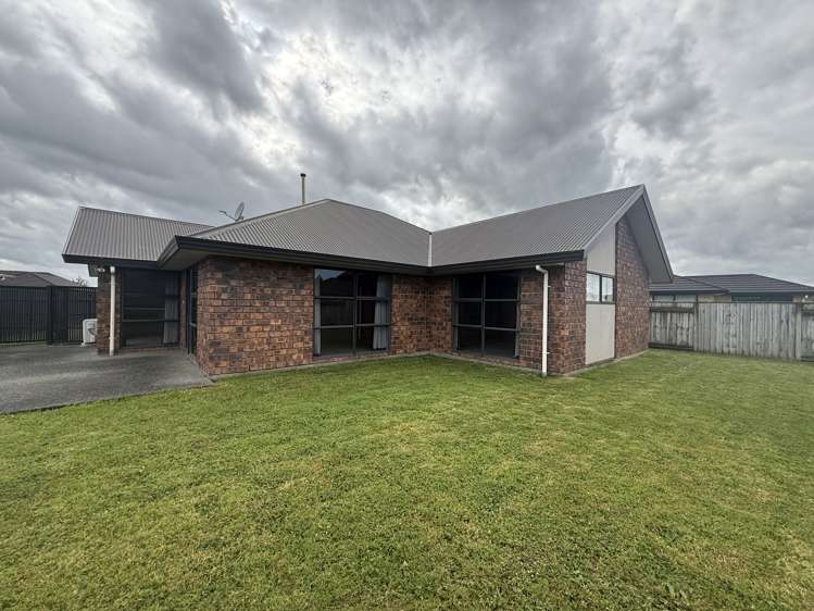 8 Geneva Terrace Kelvin Grove_7