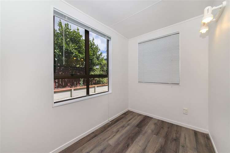 4/153a Te Atatu Road Te Atatu South_11