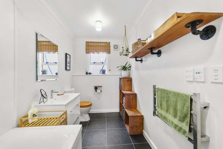 2 Pari Tai Way Houghton Bay_9