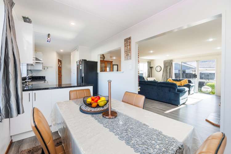 28 Cascade Crescent Westbrook_11