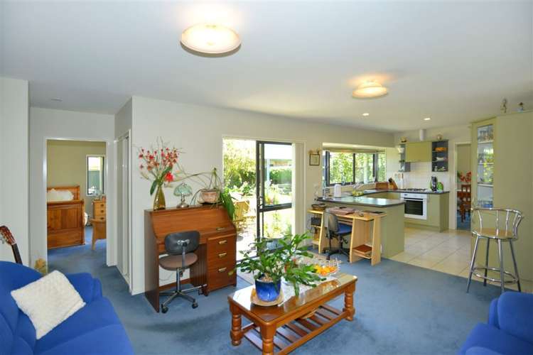 7 Bering Street Northwood_11