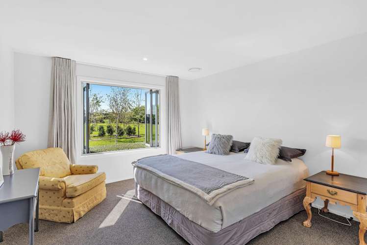 1037 State Highway 1 Te Horo_13