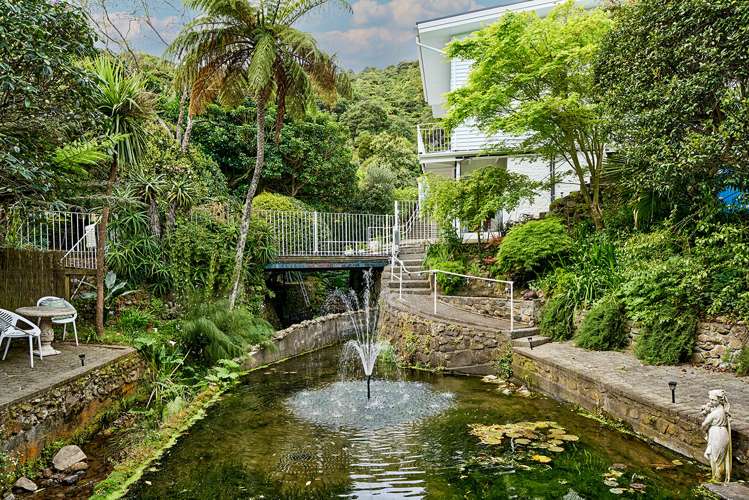 15 Waitohu Road York Bay_0