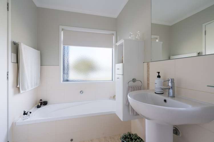 249 Harbour Road Ohope_7