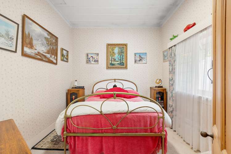 2 Percival Parade Saint Marys Bay_9