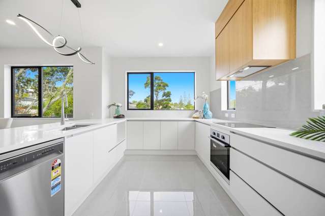 Lot 1-3/52 Lavery Place Sunnynook_3