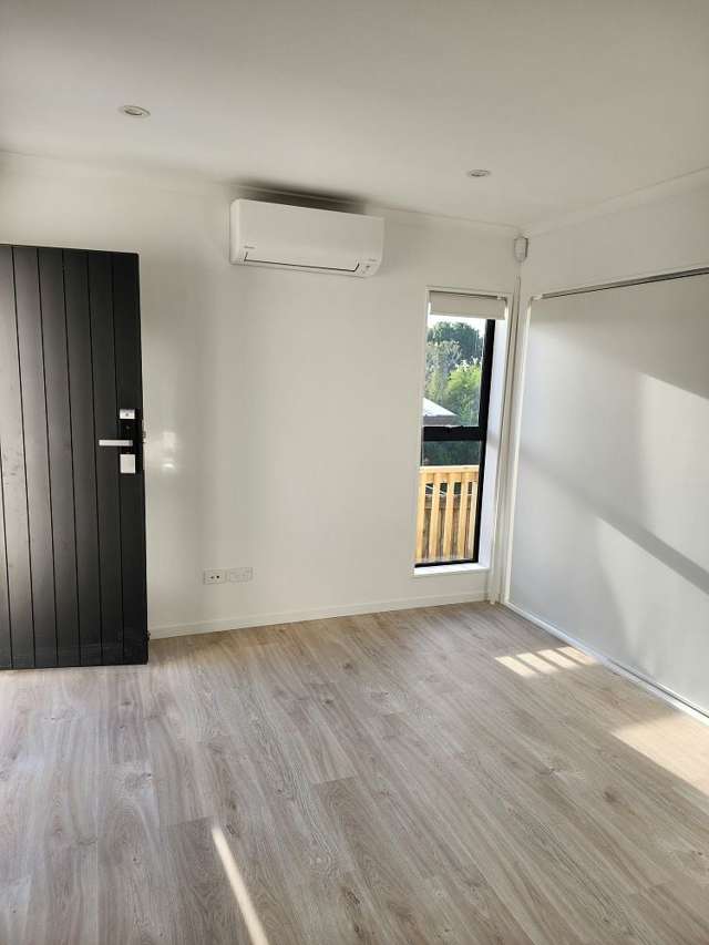 30A Arataki Views Way Glen Eden_2