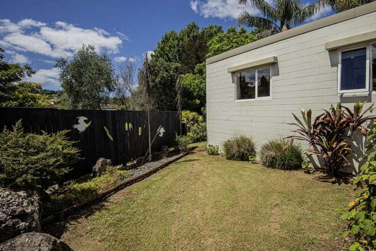 46 Cairnfield Road Kensington_13