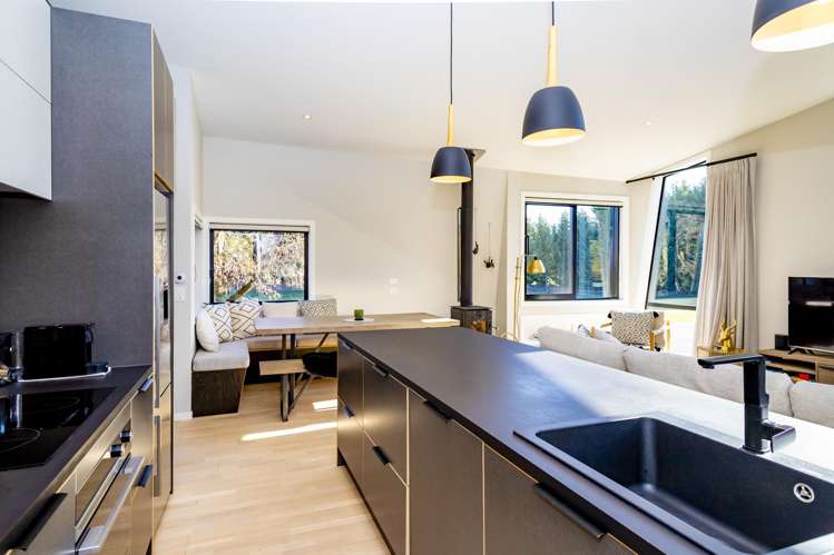 61 McDonnell Road Arrowtown_6