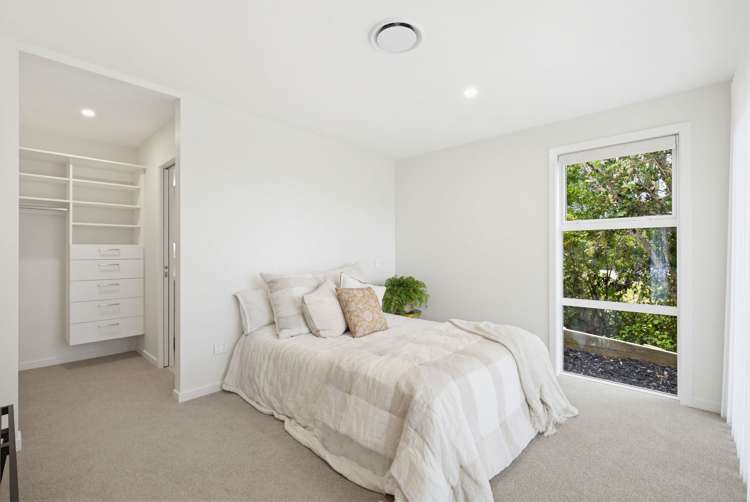 6 Homestead Avenue Stoke_9