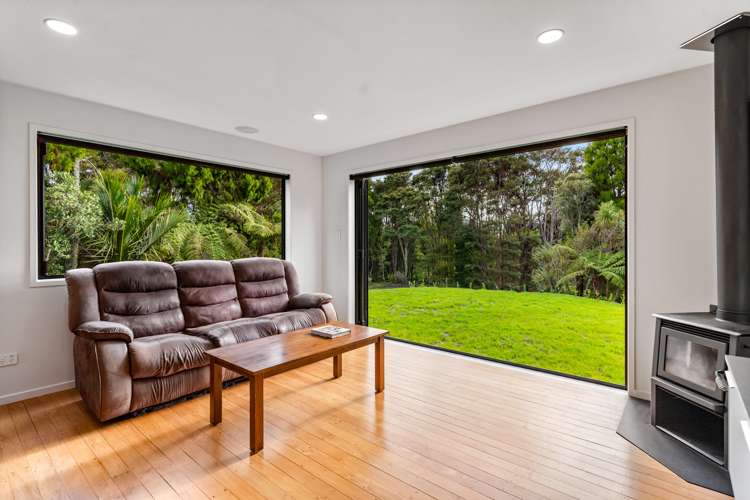 102 Mountain Road Henderson Valley_10