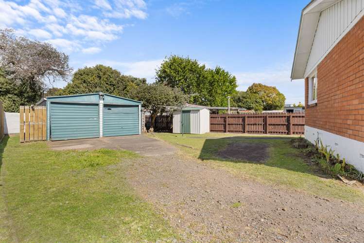 4 Rielly Place Mount Wellington_18