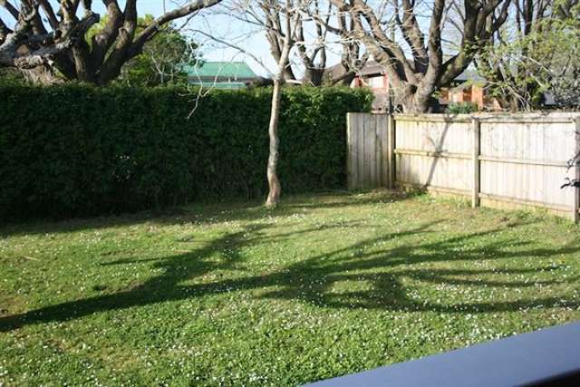 8a Bracken Avenue Epsom_1