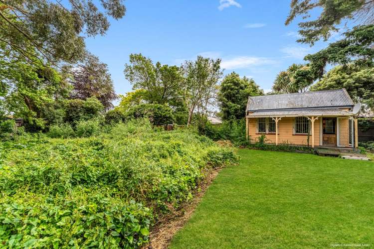 35 Swanns Road Richmond_21