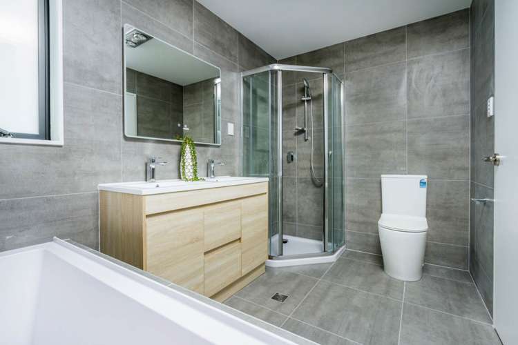 8/10 Arney Road Ranui_18