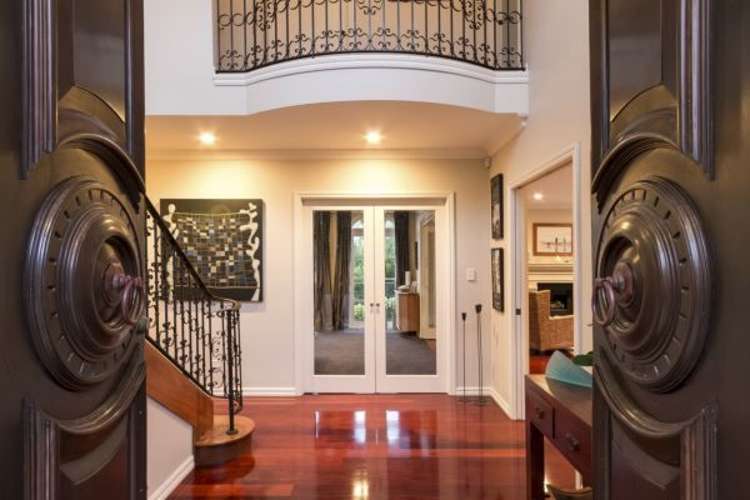 26 Oliver Twist Avenue Mellons Bay_14