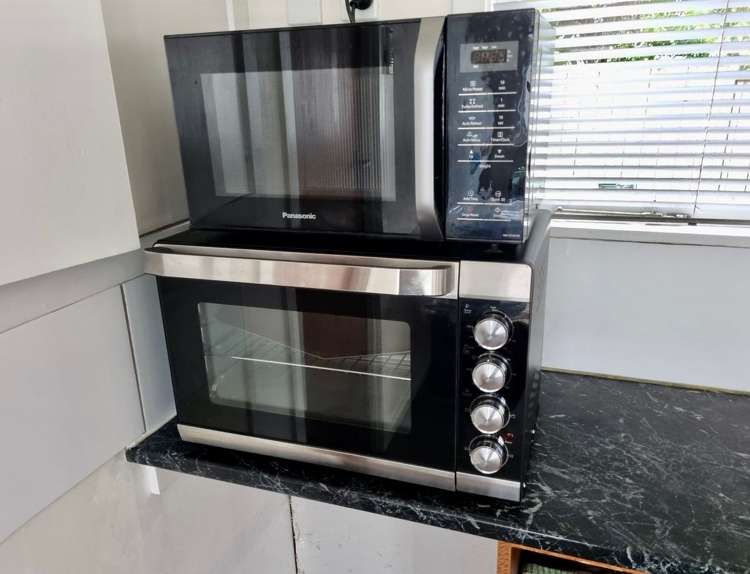 1061 Great North Road Point Chevalier_4