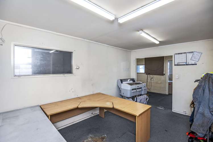10 Lovegrove Crescent Otara_10