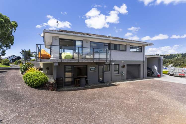 22 Te Pene Road Maraetai_32