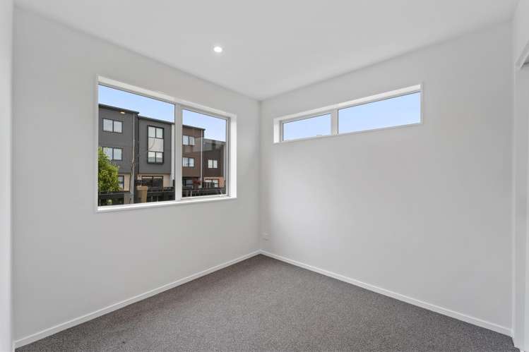 2/470 West Coast Road Glen Eden_11