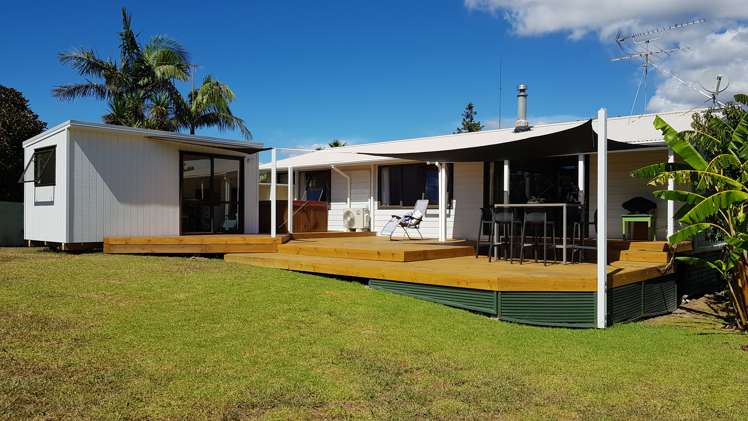 20 Third View Avenue Beachlands_1