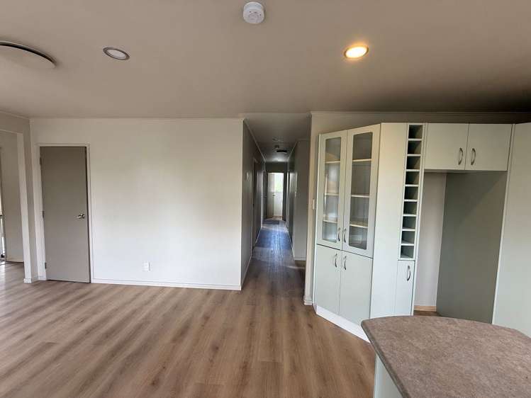 10 Albemarle Place Massey_6