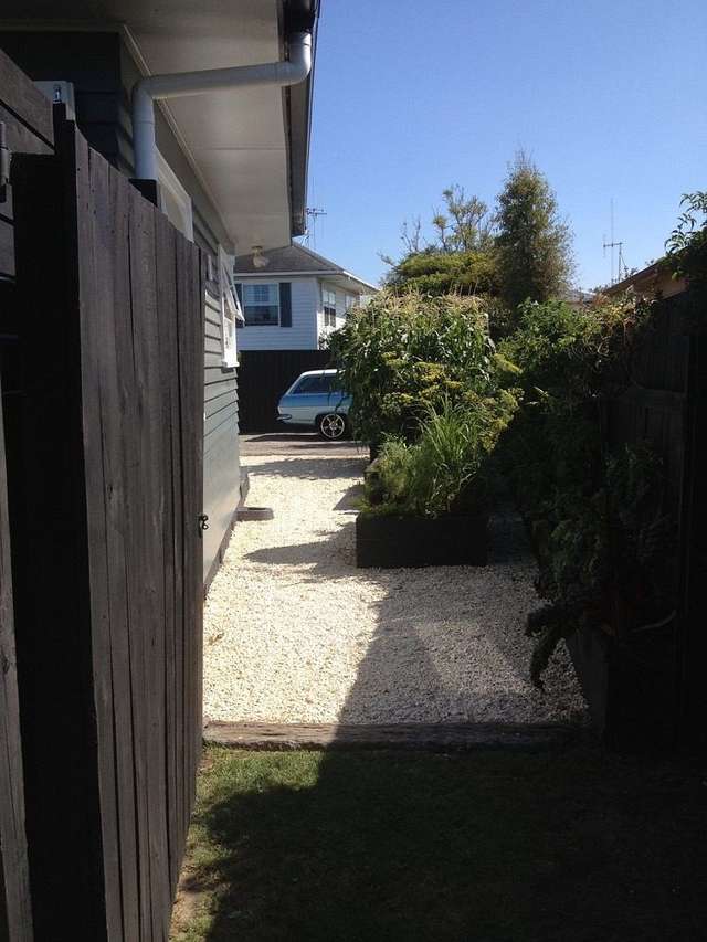 16A Crane Street Mount Maunganui_4