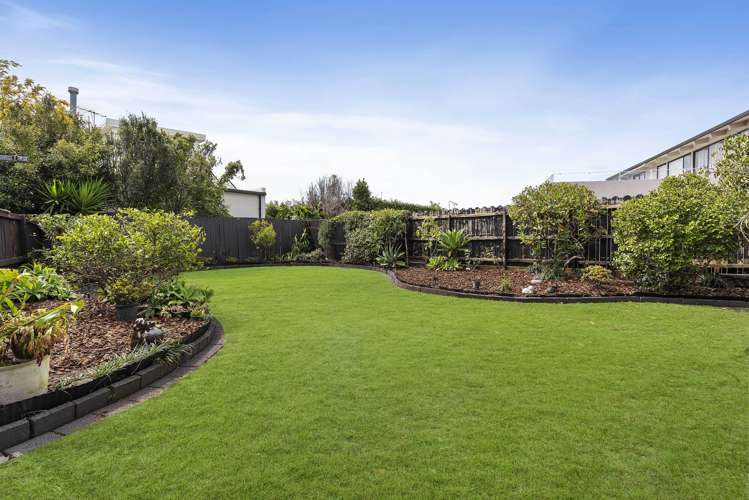 1/19 Waller Avenue Bucklands Beach_12