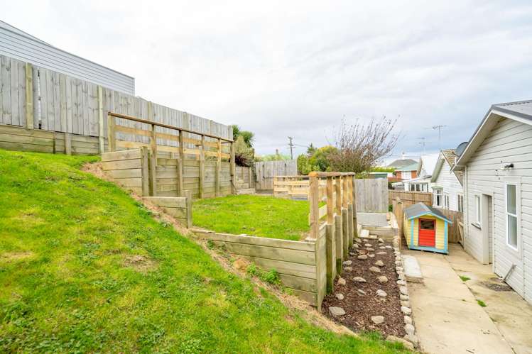 32 Bernard Street Kenmure_18