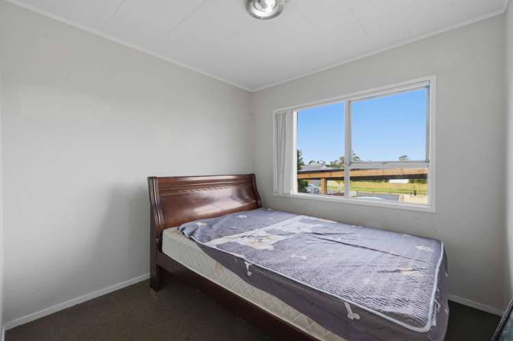 70 Archboyd Avenue Mangere East_5