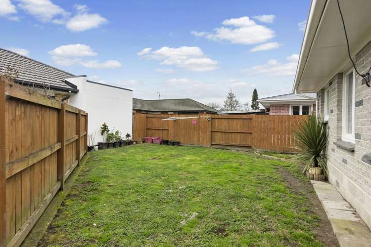 22 Fenwick Crescent Hillcrest_10