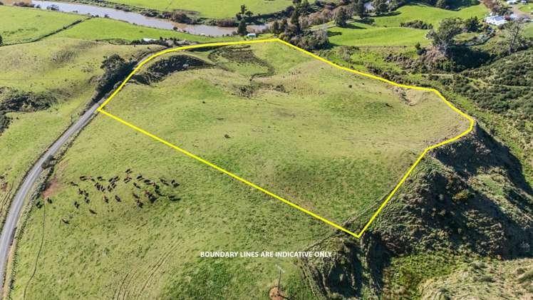 814 Awakau Road Mokau_6