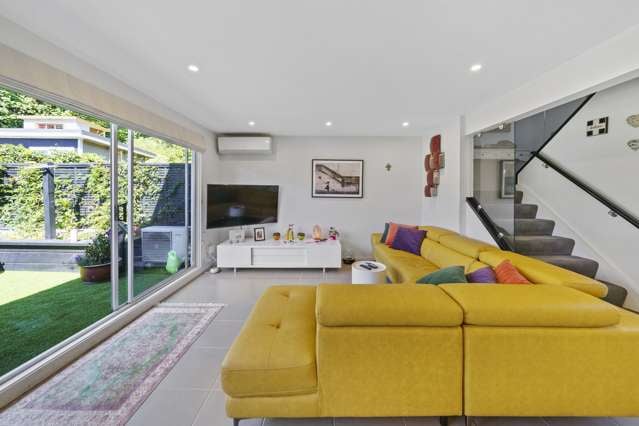 4/371 Muritai Road Eastbourne_2