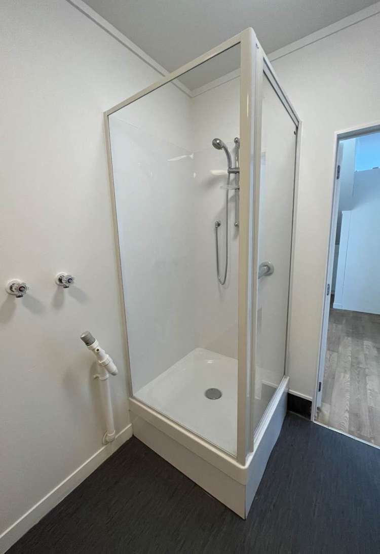 13/203 Kirkbride Road Mangere_14