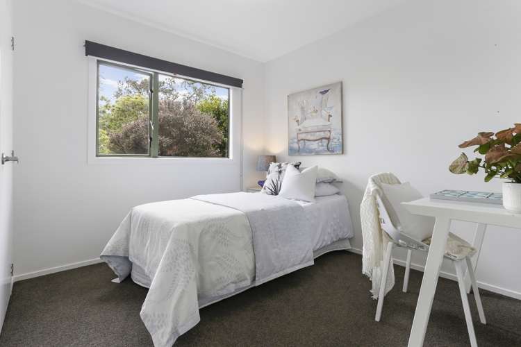 91A Woodglen Road Glen Eden_12