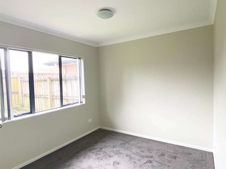 Donegal Park Drive Flat Bush_4