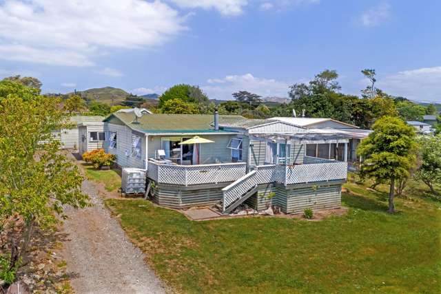 4 Hinekura Road Tolaga Bay_3