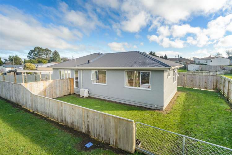 6 Goldings Line Marton_7