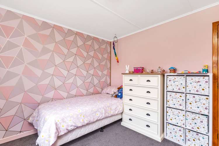 13 Burgess Street Pleasant Point_11