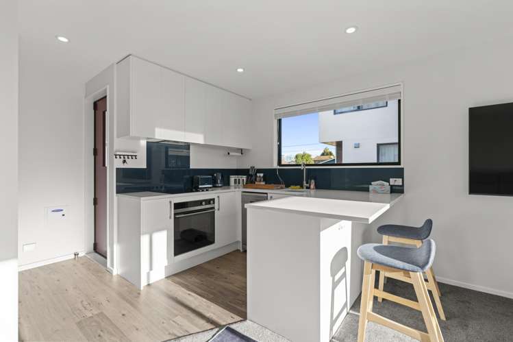 86C Olliviers Road_1