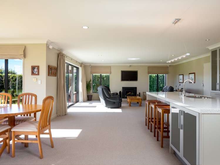 26 Boyce Street Renwick_11