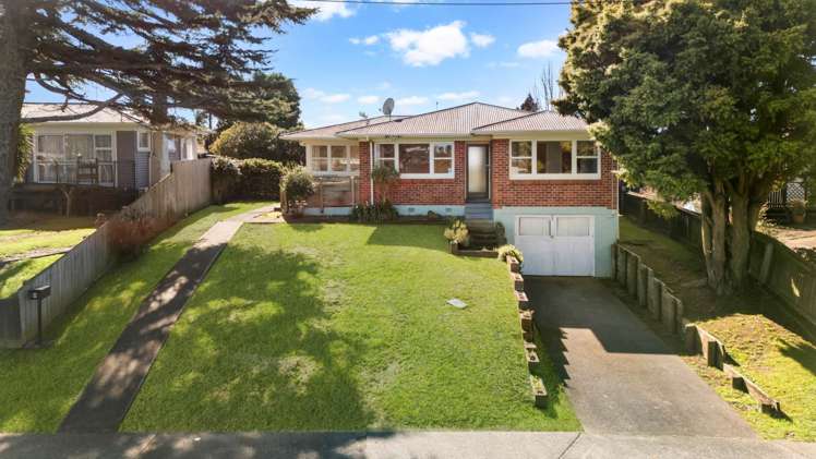 8 Kirton Crescent Manurewa_13