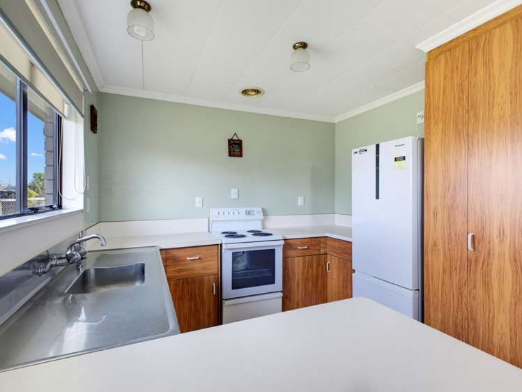 1/45 Portia Street Stratford_12